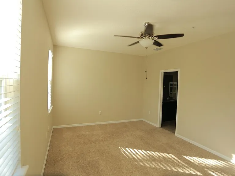 8240 Enclave Way #101 — Photo 20