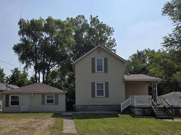 1908 Lathrop Dr, Fort Wayne, IN 46808