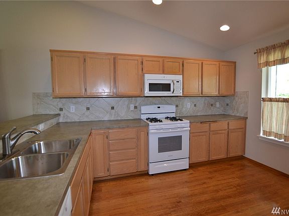 2nd image of 1222 181st Street Ct E