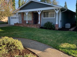 1220 Spruce St NE, Salem, OR 97301