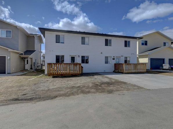 10613 W 114c St, Grande Prairie, AB T8V 6M5