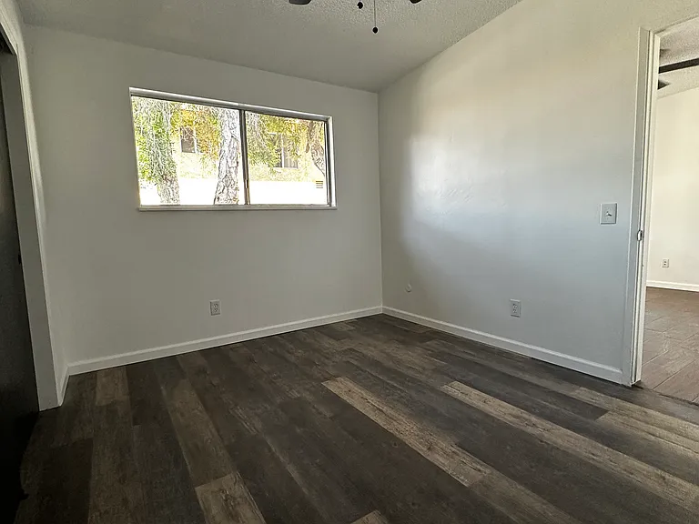 208 Woodcrest Ln #210 — Photo 18