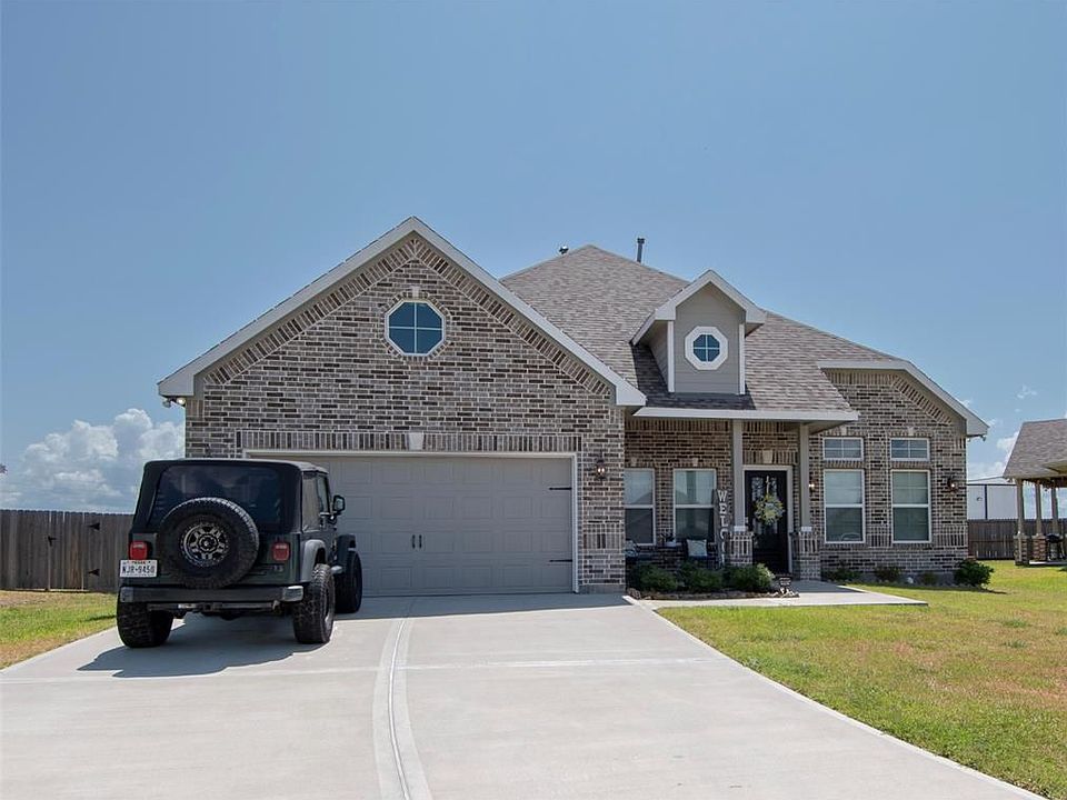 1st image of 14319 Blanco Dr