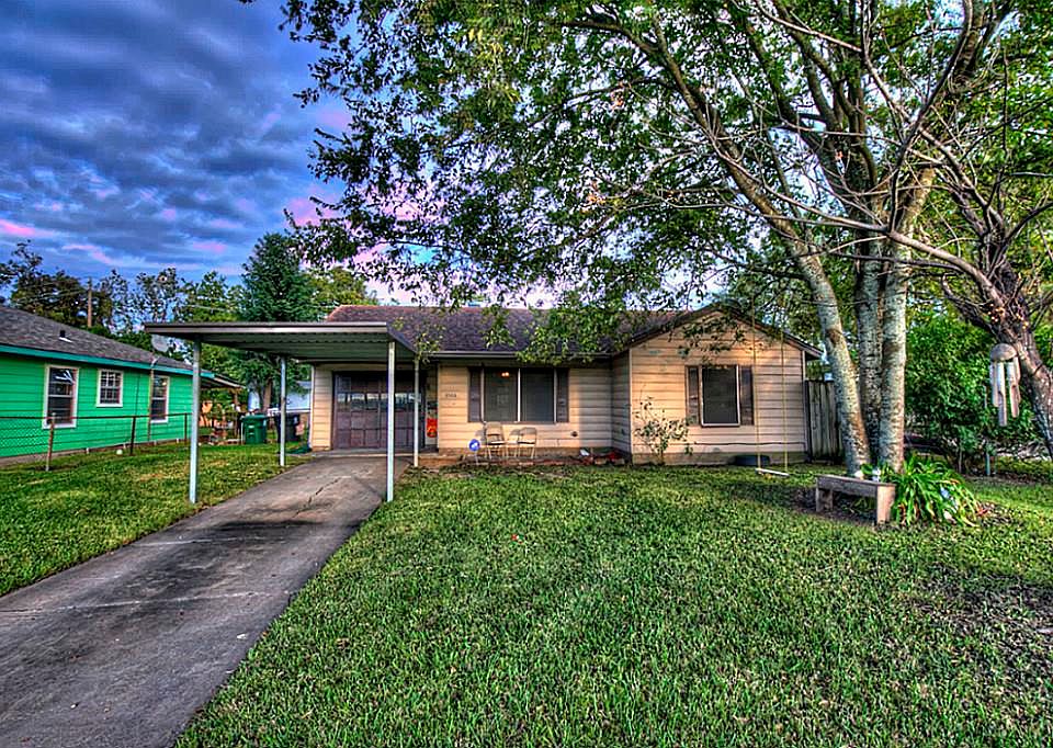 1st image of 3506 Mesa Dr