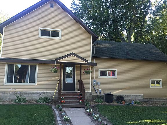 3rd image of 433 Wausau St