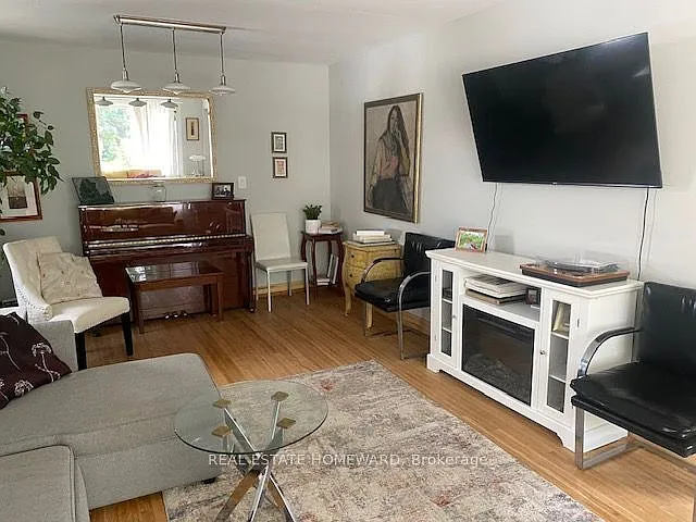 2 bed, $2,950 — Photo 2