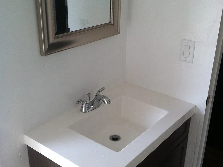 1348 W 22nd St — Photo 7