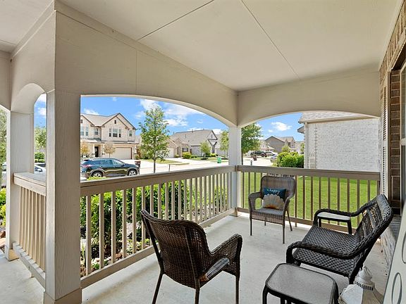 4th image of 6335 Shadowbrook Hollow Trail