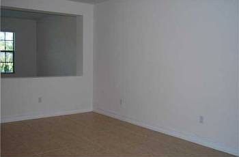 3rd image of 132 Riverwalk Cir