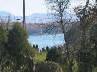 Park Ln, Sevierville, TN 37876