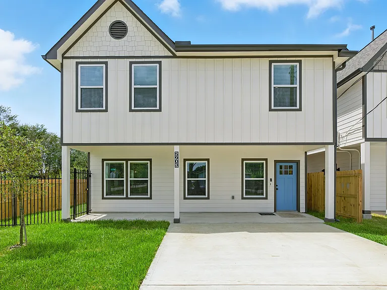5903 Bacher St — Photo 2