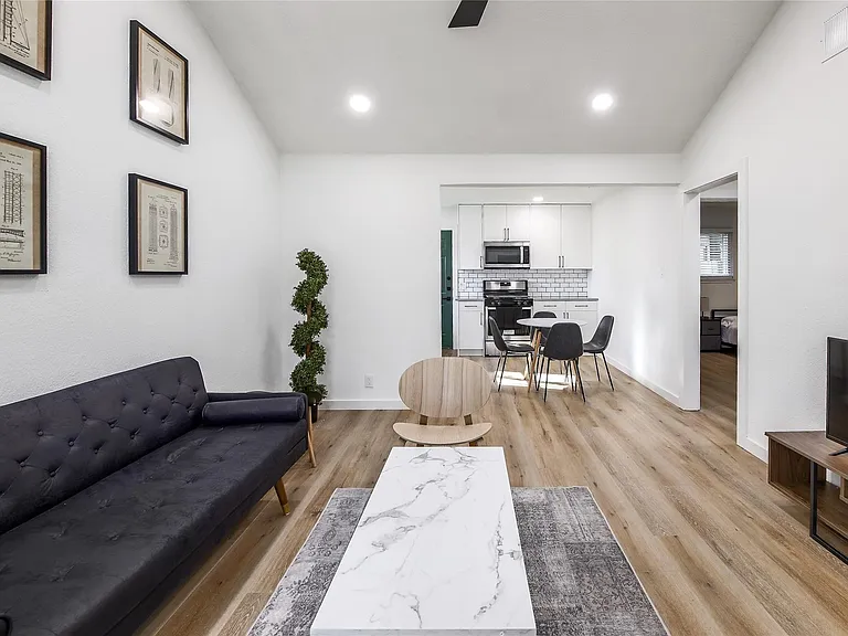 10509 Macmora Rd #B — Photo 3