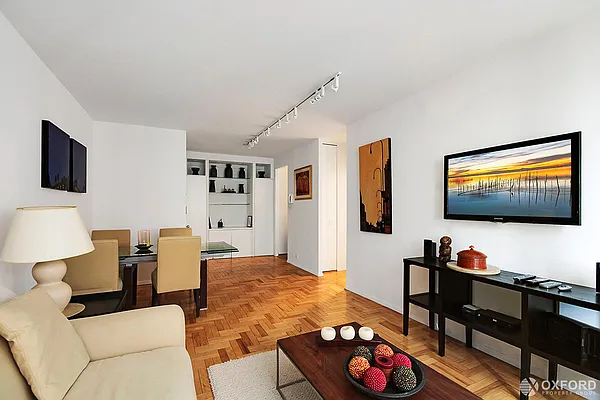 Rented by Oxford Property Group | media 3