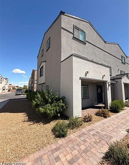 3557 Grigio St — Photo 1