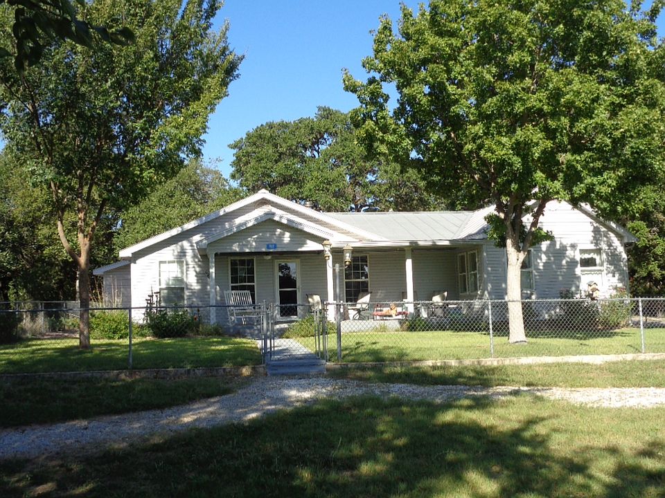1st image of 901 N Avenue N