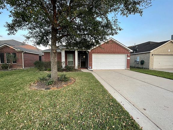 3rd image of 2614 San Marcos Dr