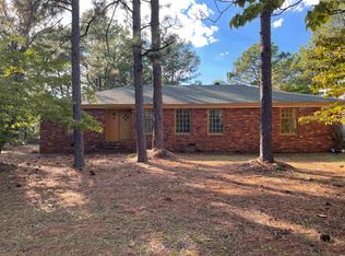 217 Hampton St E, Bethune, SC 29009