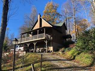 373 Lynn Crest Dr, Brevard, NC 28712