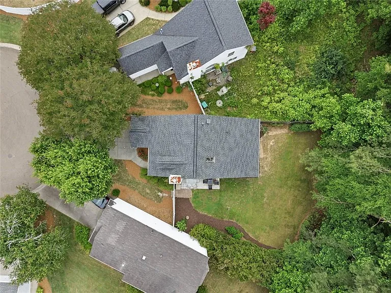 430 Feyston Ct — Photo 25