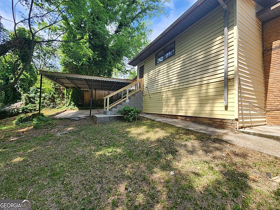 2nd image of 4524 Lasalle Dr