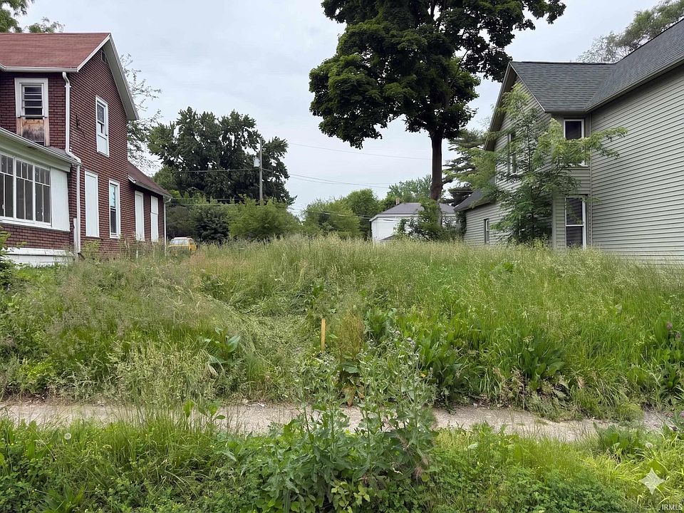 1st image of 818 Huestis Ave