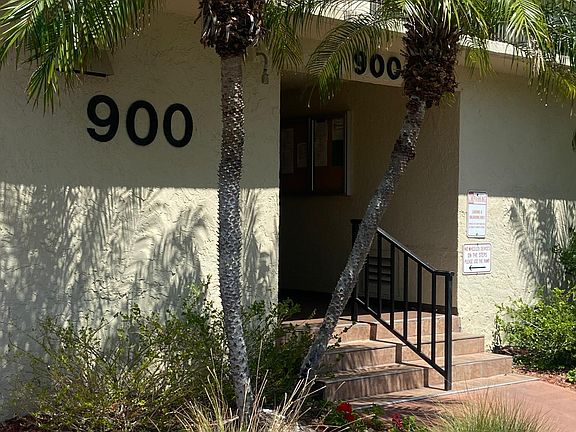 4th image of 900 Cove Cay Dr Unit 4G