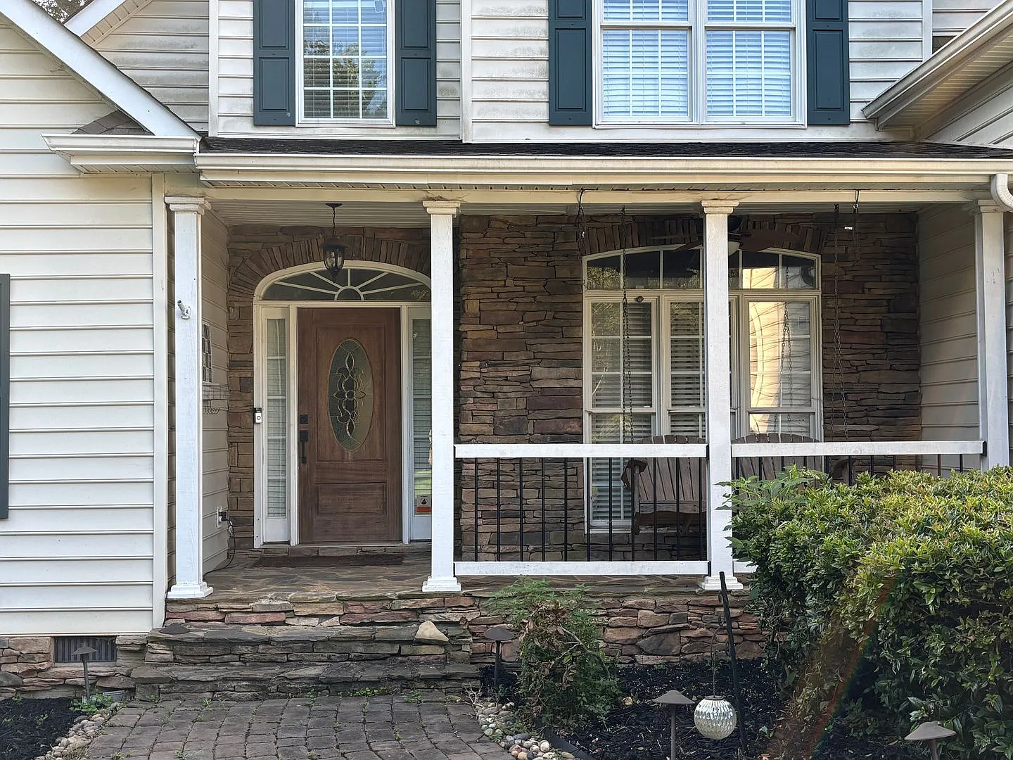 Spacious 4-Bedroom Home in Bradford Crossing Fenced Yard, Primary Suite Downstairs & Cul-de-Sac L... — Photo 3