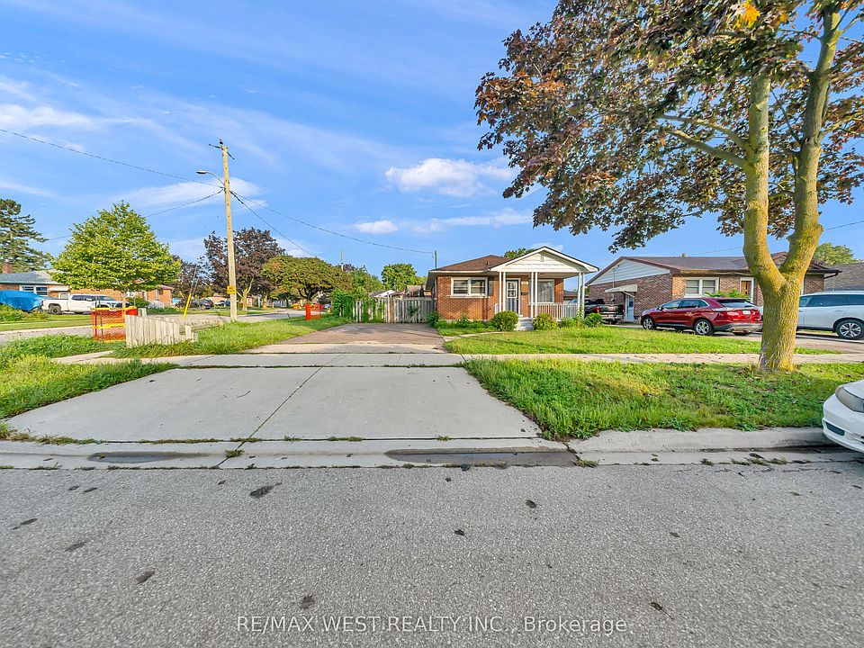 1st image of 28 Donley St