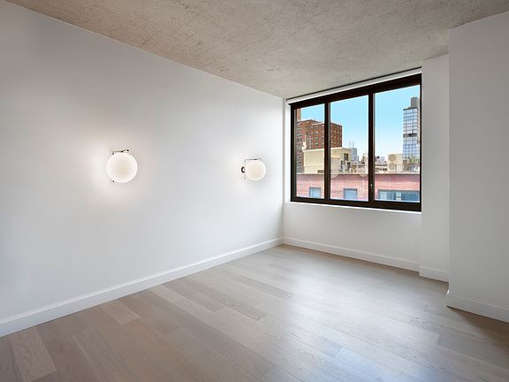 4th image of 196 Orchard St Unit 7H