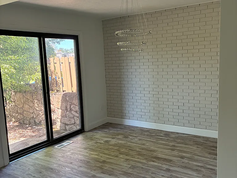 3421 Burrwood Dr #26 — Photo 5