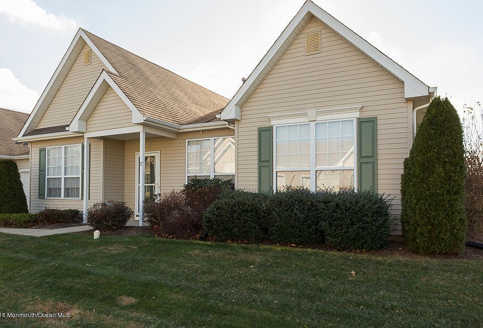 1st image of 27 Deerchase Ln #100A
