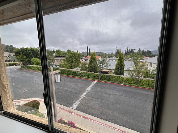 3rd image of 357 N Sprucewood Ave