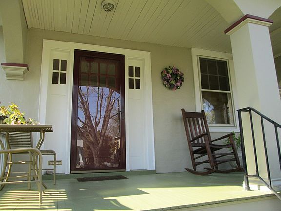 3rd image of 1413 Claremont Ave