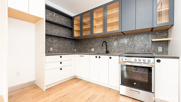 Rented by Nooklyn NYC LLC | media 6