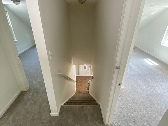 4th image of 2904 Arcadia Ave