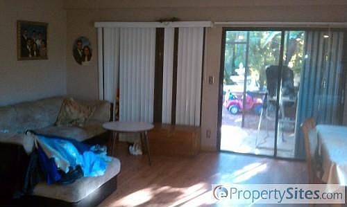 4th image of 247 NW 45th Ave
