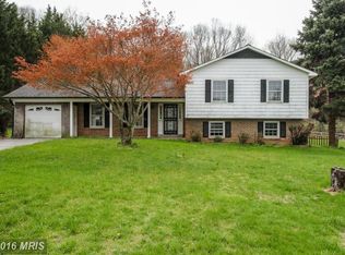 12415 Catoctin View Dr, Mount Airy, MD 21771