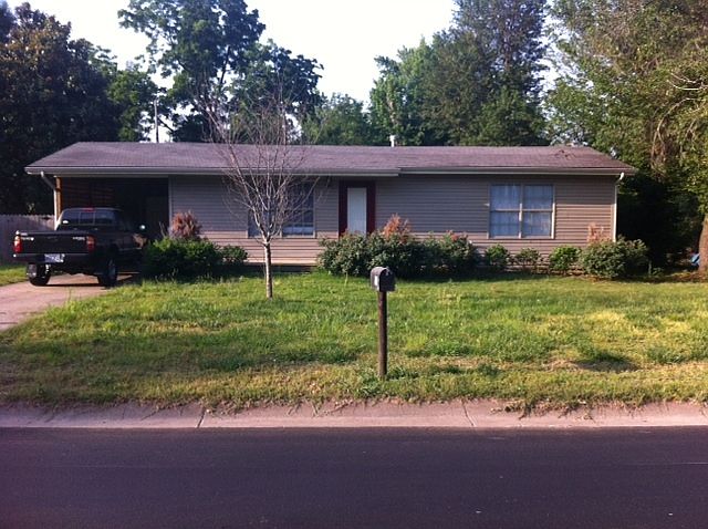 1st image of 107 E Bertha St
