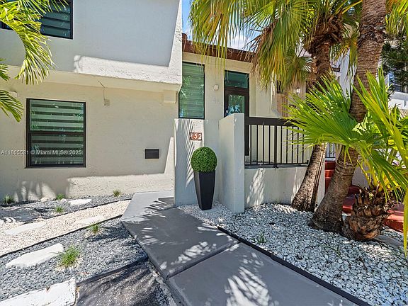 5th image of 452 NW 97th Pl #452
