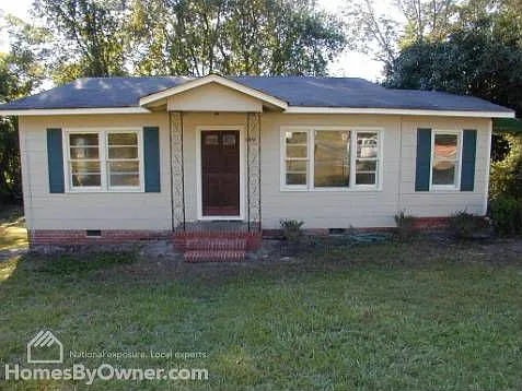2130 Snellings Dr photo 1
