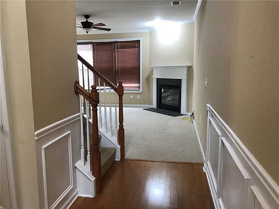 2nd image of 326 Niblewill Pl #25