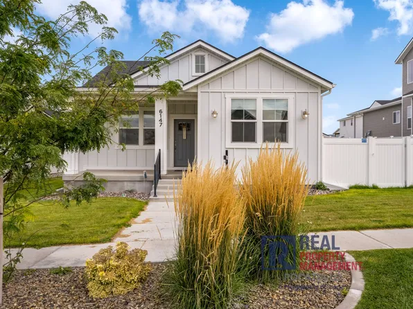 6147 Beacon Ln, Chubbuck, ID 83202