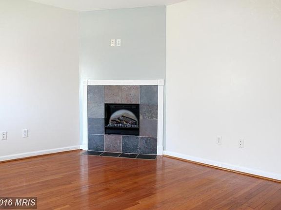 5th image of 537 N Mulberry St