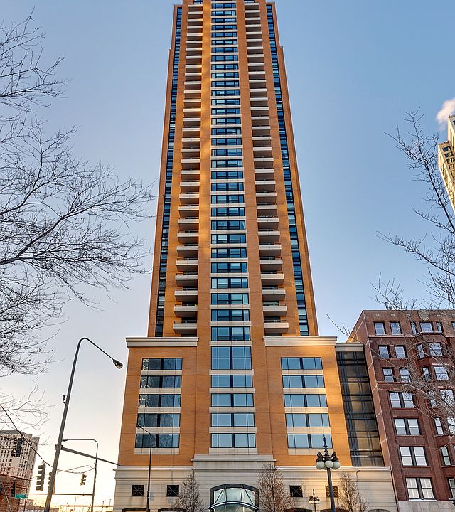 1st image of 1160 S Michigan Ave APT 1102