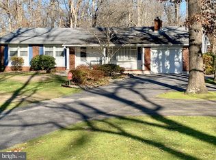 610 W Garden Rd, Vineland, NJ 08360