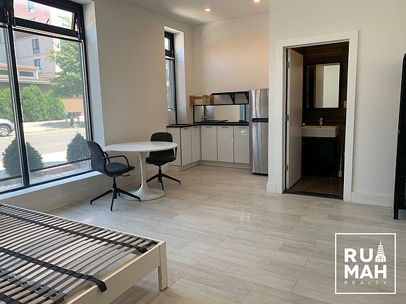 2nd image of 766 Lafayette Ave #1