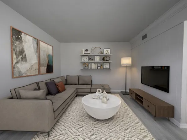 Brookhaven Apartments