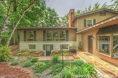 5th image of 1234 Camille Dr SE