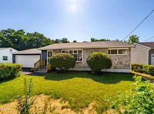 72 Cordell Rd, Schenectady, NY 12304