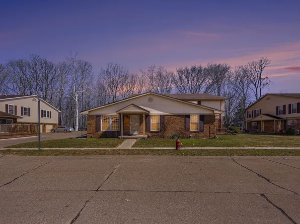 68260 Rosewood Ln, Richmond, MI 48062